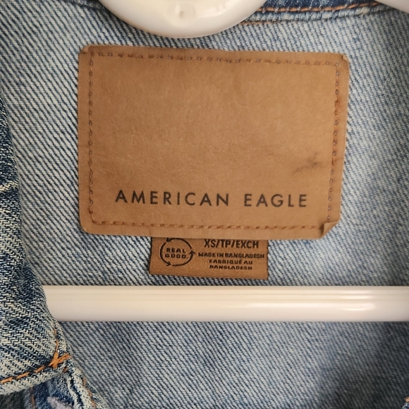 American Eagle Oversized Denim Jean Jacket Size XS - Picture 3 of 3
